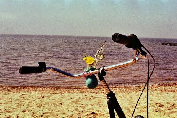 Original photo: bike handlebar near beach